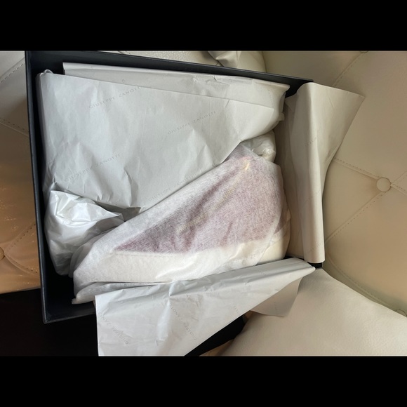 Giuseppe - Picture 9 of 10